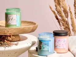 Hot Beliani Set di 3 Candele Profumate FRUITY BLOOM Cera di Soia Note fresche Note floreali Rosa Blu Verde