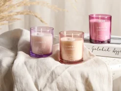 Best Beliani Set di 3 Candele Profumate SHEER JOY Cera di Soia Note floreali Rosa Rosso Viola