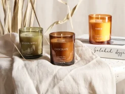 Discount Beliani Set di 3 Candele Profumate SHEER JOY Cera di Soia Note fruttate Note fresche Arancione Verde Marrone