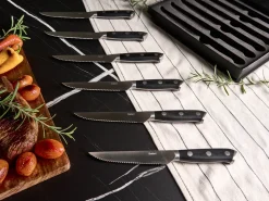 Outlet Beliani Set di 6 coltelli da bistecca TOYAMA Nero