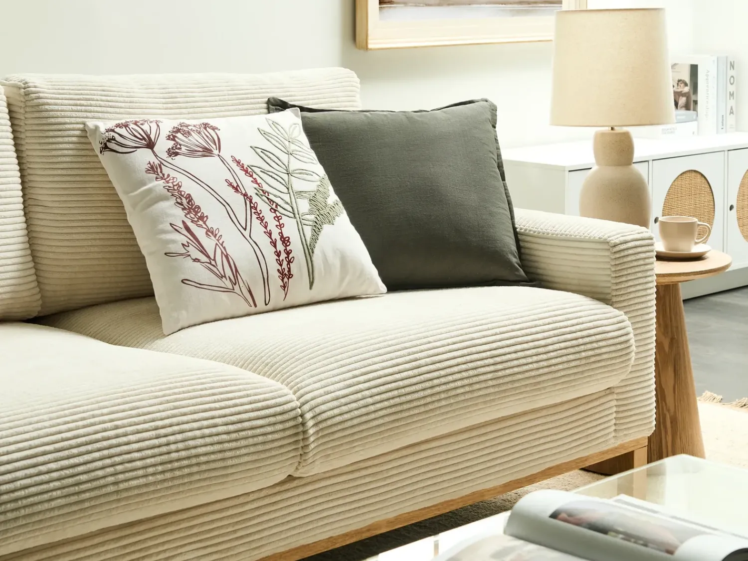 Beliani Set di 2 cuscini AGLAIA Cotone 45 x 45 cm Bianco Trama floreale Bianco Verde