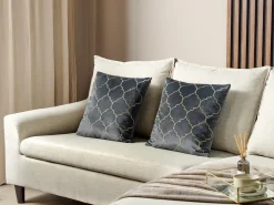 Beliani Set di 2 cuscini ALYSSUM Velluto 45 x 45 cm Grigio Trama Trellis Oro Grigio