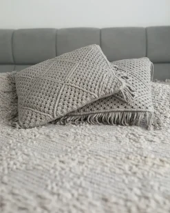 Beliani Set di 2 cuscini BESHAM Cotone 45 x 45 cm Trama geometrica Grigio