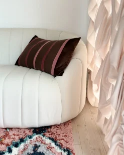 Best Beliani Set di 2 cuscini CRODYLINE Velluto 35 x 60 cm Marrone A strisce Marrone Rosa