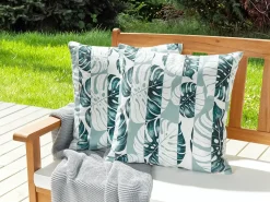 Outlet Beliani Set di 2 cuscini da esterno TERMINI Trama di piante 45 x 45 cm Verde Bianco Verde