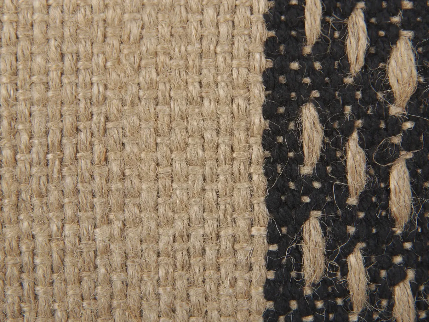 Discount Beliani Set di 2 cuscini DESALIX Iuta 45 x 45 cm Beige A strisce Beige Nero