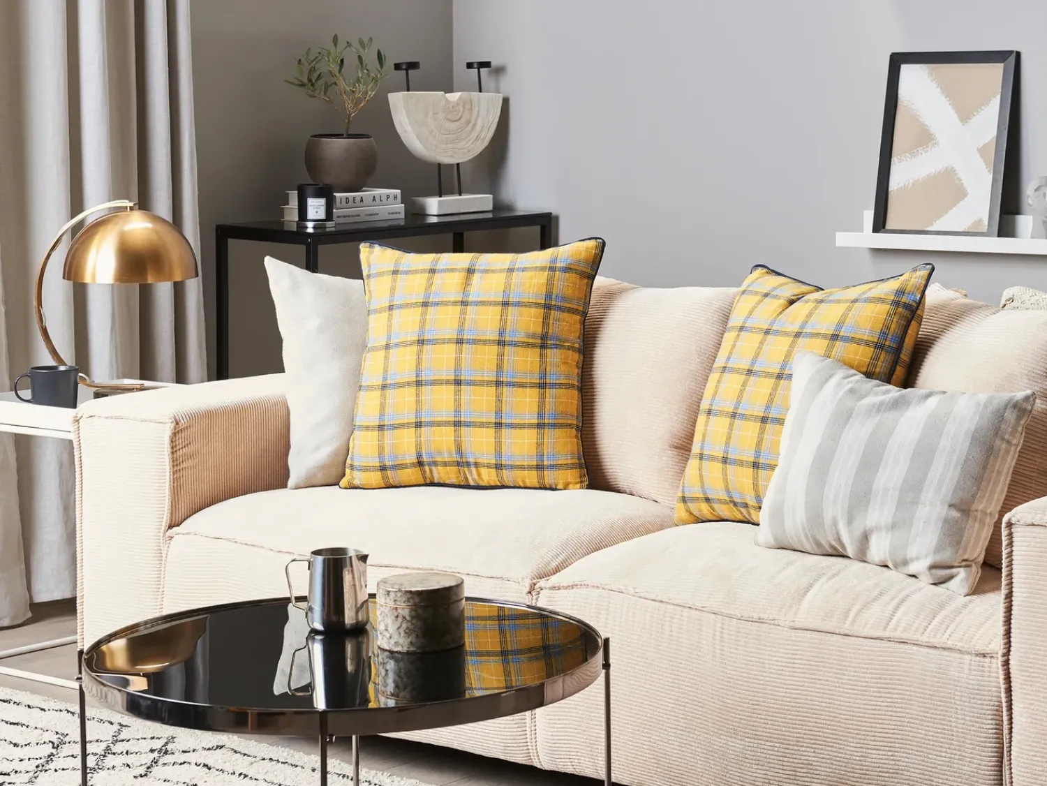 Outlet Beliani Set di 2 cuscini DICENTRA 45 x 45 cm Giallo Trama a scacchi Giallo Multicolore