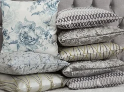 Best Beliani Set di 2 cuscini FENNEL 45 x 45 cm Bianco Trama geometrica Bianco Verde Grigio