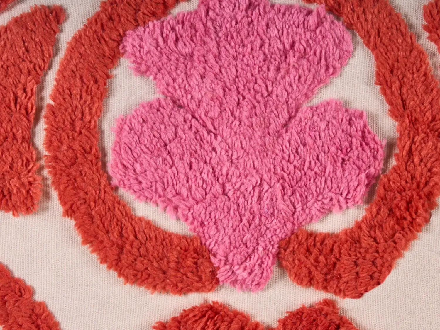 Online Beliani Set di 2 cuscini FRAKSINUS Cotone 30 x 50 cm Rosa Trama geometrica Bianco Rosa Rosso