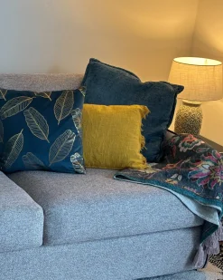 Sale Beliani Set di 2 cuscini FREESIA Velluto 45 x 45 cm Foglia di tè Trama di piante Oro Blu