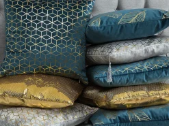 Sale Beliani Set di 2 cuscini FREESIA Velluto 45 x 45 cm Foglia di tè Trama di piante Oro Blu