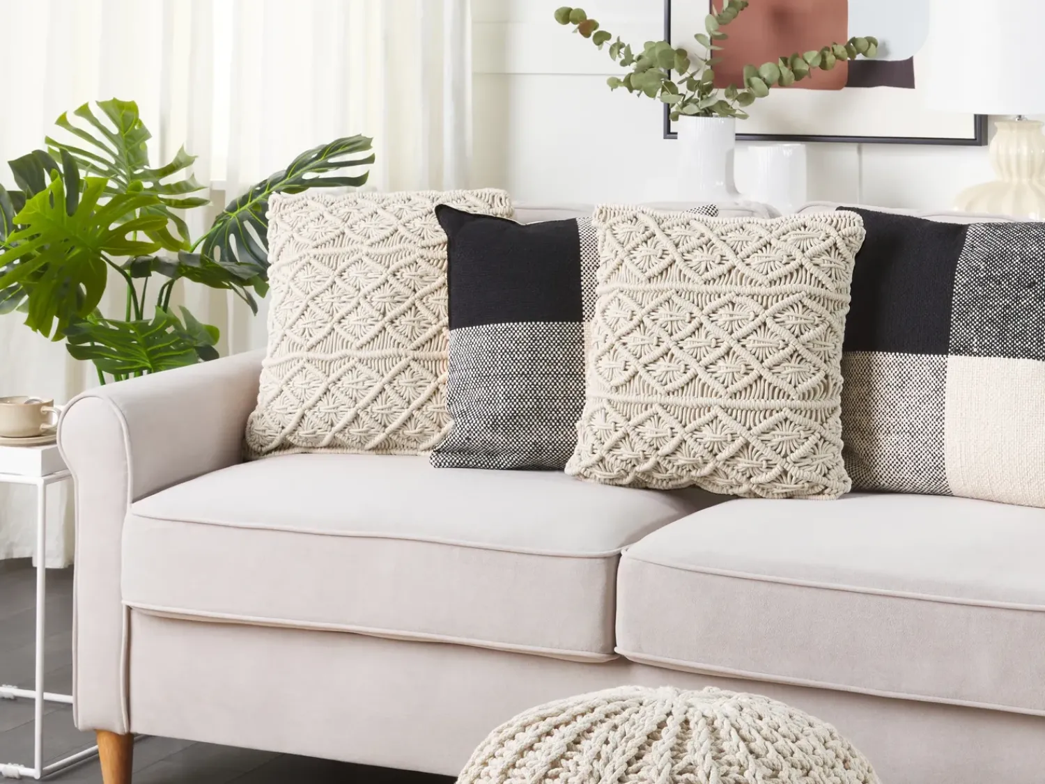 Beliani Set di 2 cuscini GOREME Cotone 45 x 45 cm chiaro Trama geometrica Beige