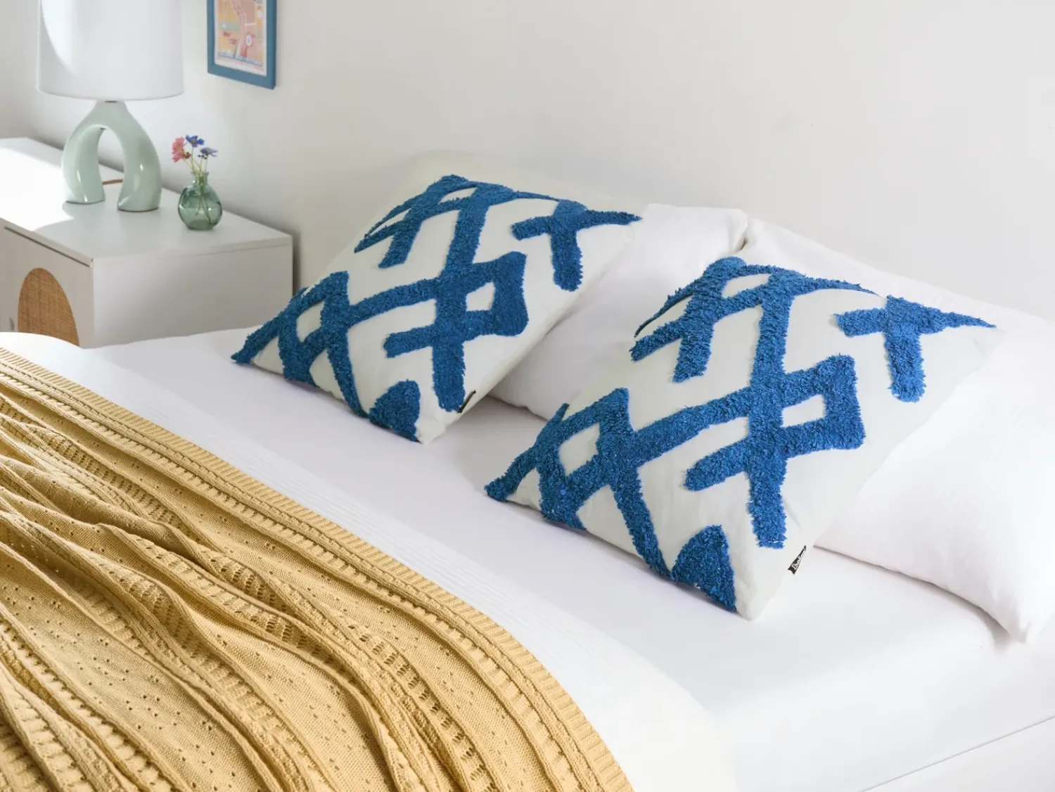 Sale Beliani Set di 2 cuscini HAZEL Cotone 45 x 45 cm Bianco Trama geometrica Bianco Blu