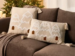 Discount Beliani Set di 2 cuscini INTSIA Cotone 30 x 50 cm 45 x 45 cm Beige chiaro Modello natalizio Bianco Beige