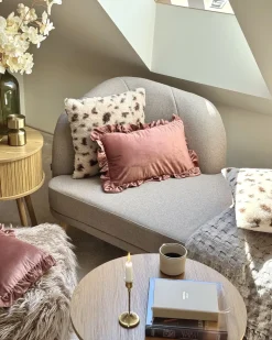 Sale Beliani Set di 2 cuscini KASRA Finta pelliccia 45 x 45 cm chiaro Trama astratta Beige