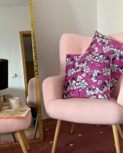 Beliani Set di 2 cuscini KOELERIA Velluto 45 x 45 cm Fucsia Trama floreale Bianco Grigio Rosa