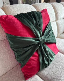 Hot Beliani Set di 2 cuscini MARSHMALLOW Velluto 45 x 45 cm Rosso Modello natalizio Rosso Verde