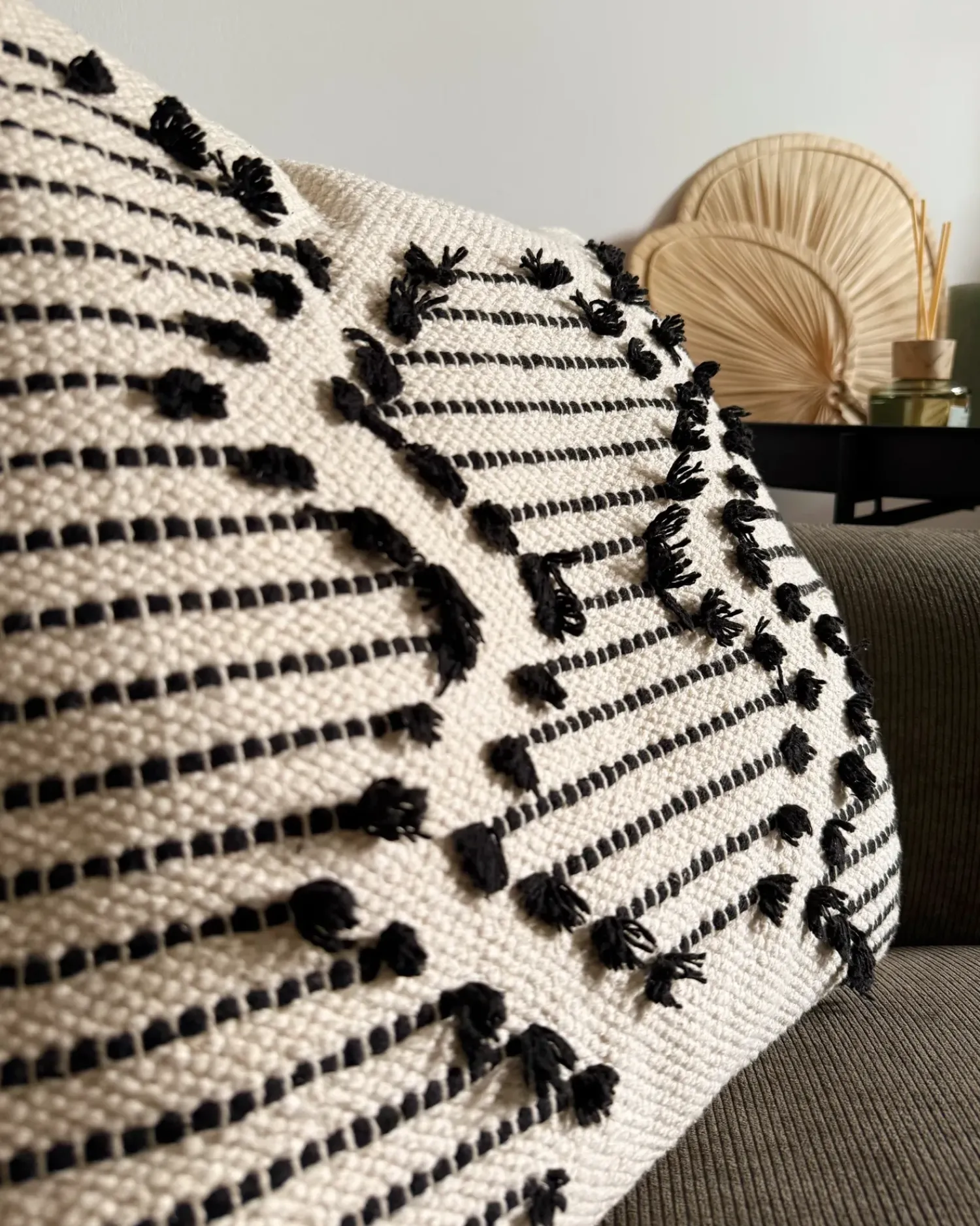 Online Beliani Set di 2 cuscini MYRTUS Cotone 45 x 45 cm Beige Trama geometrica Beige Nero
