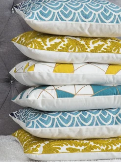 Beliani Set di 2 cuscini PRIMULA Cotone 45 x 45 cm Senape Trama Ikat Bianco Giallo