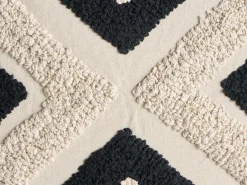 Outlet Beliani Set di 2 cuscini SARACA Cotone 45 x 45 cm Nero/Beige Trama geometrica Beige Nero