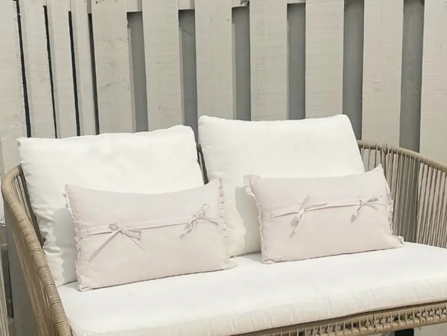 Online Beliani Set di 2 cuscini SASSAFRAS Lino 30 x 45 cm sporco Tinta unita Bianco
