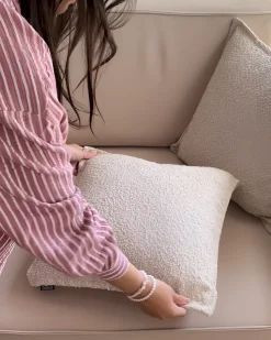 Sale Beliani Set di 2 cuscini SENECIA Bouclé 45 x 45 cm Tinta unita Beige
