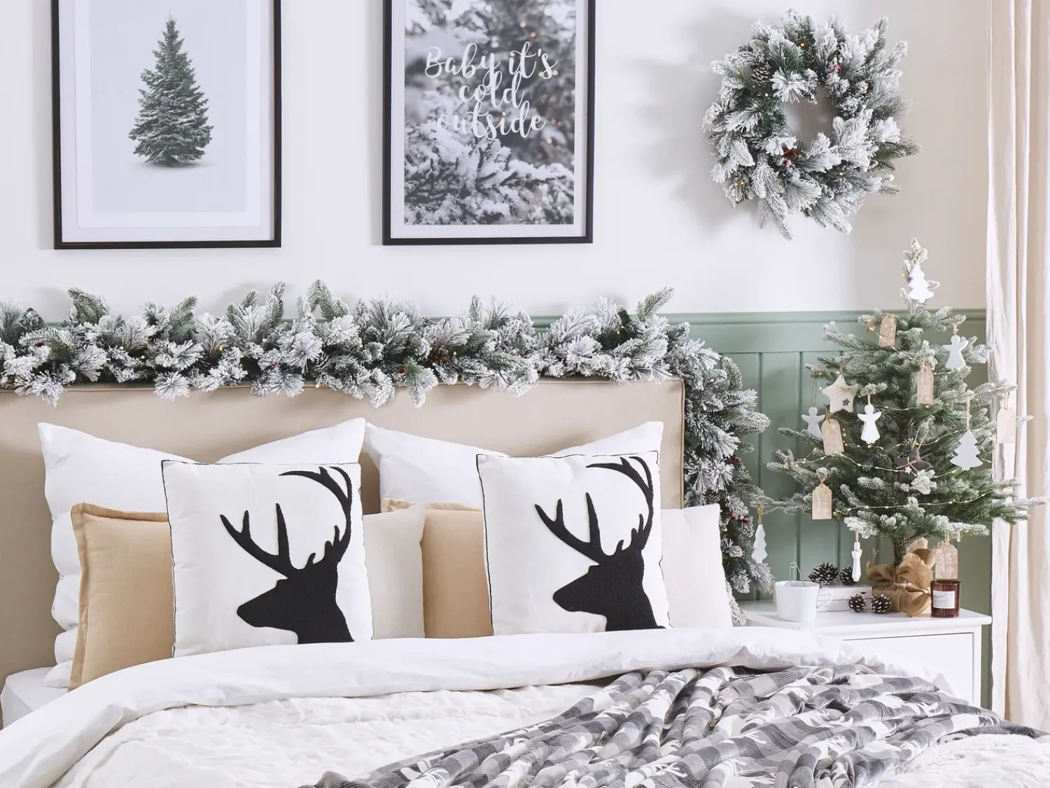 Hot Beliani Set di 2 cuscini SHADRACK Cotone 45 x 45 cm Bianco Modello natalizio Bianco Nero