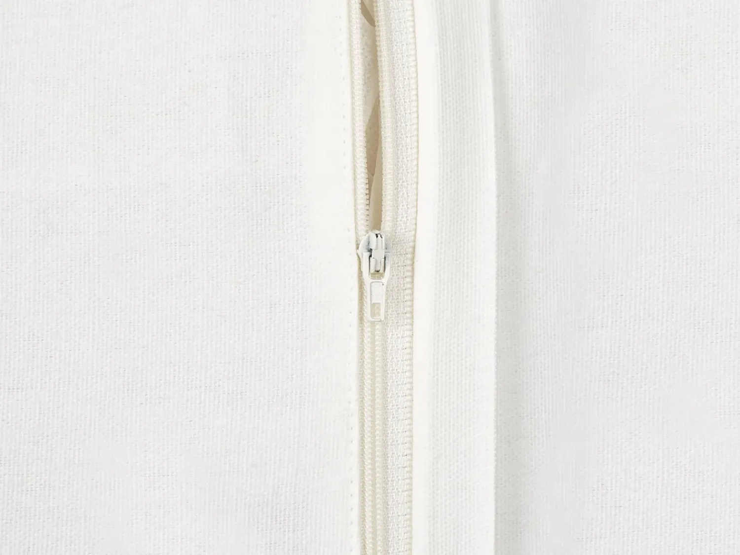 Clearance Beliani Set di 2 cuscini SPANDOREA Cotone 30 x 50 cm Verde Trama di piante Bianco Verde
