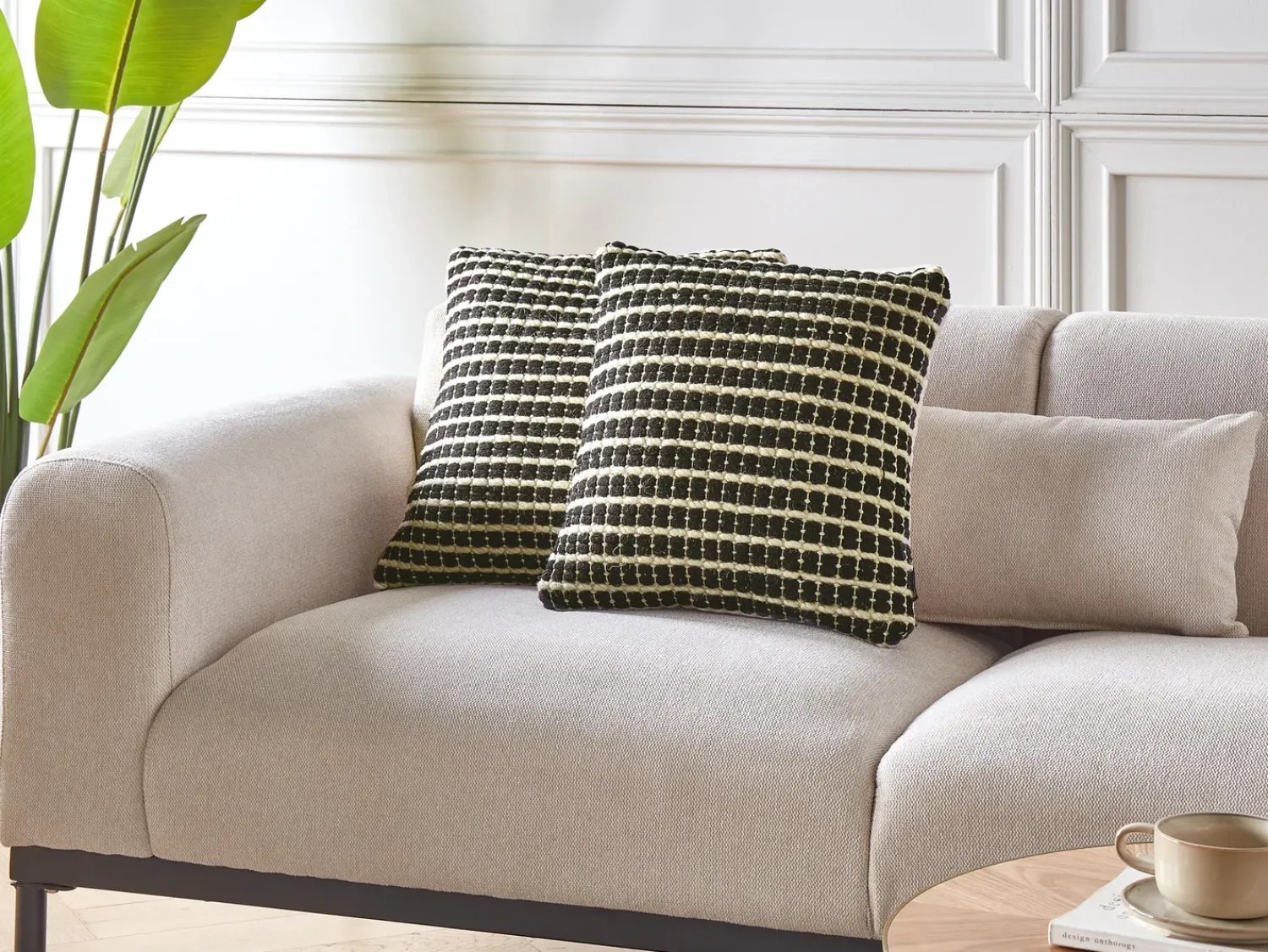 Sale Beliani Set di 2 cuscini YONCALI Cotone 45 x 45 cm Nero Trama a scacchi Bianco Nero