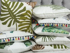 Best Beliani Set di 2 cuscini ZENOBIA Cotone 45 x 45 cm Verde scuro Trama di piante Bianco Verde