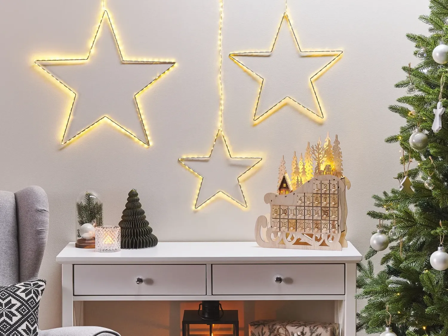 Discount Beliani Set di 3 decorazioni da appendere LED KUNNARI Stella 50/40/30 cm Argento