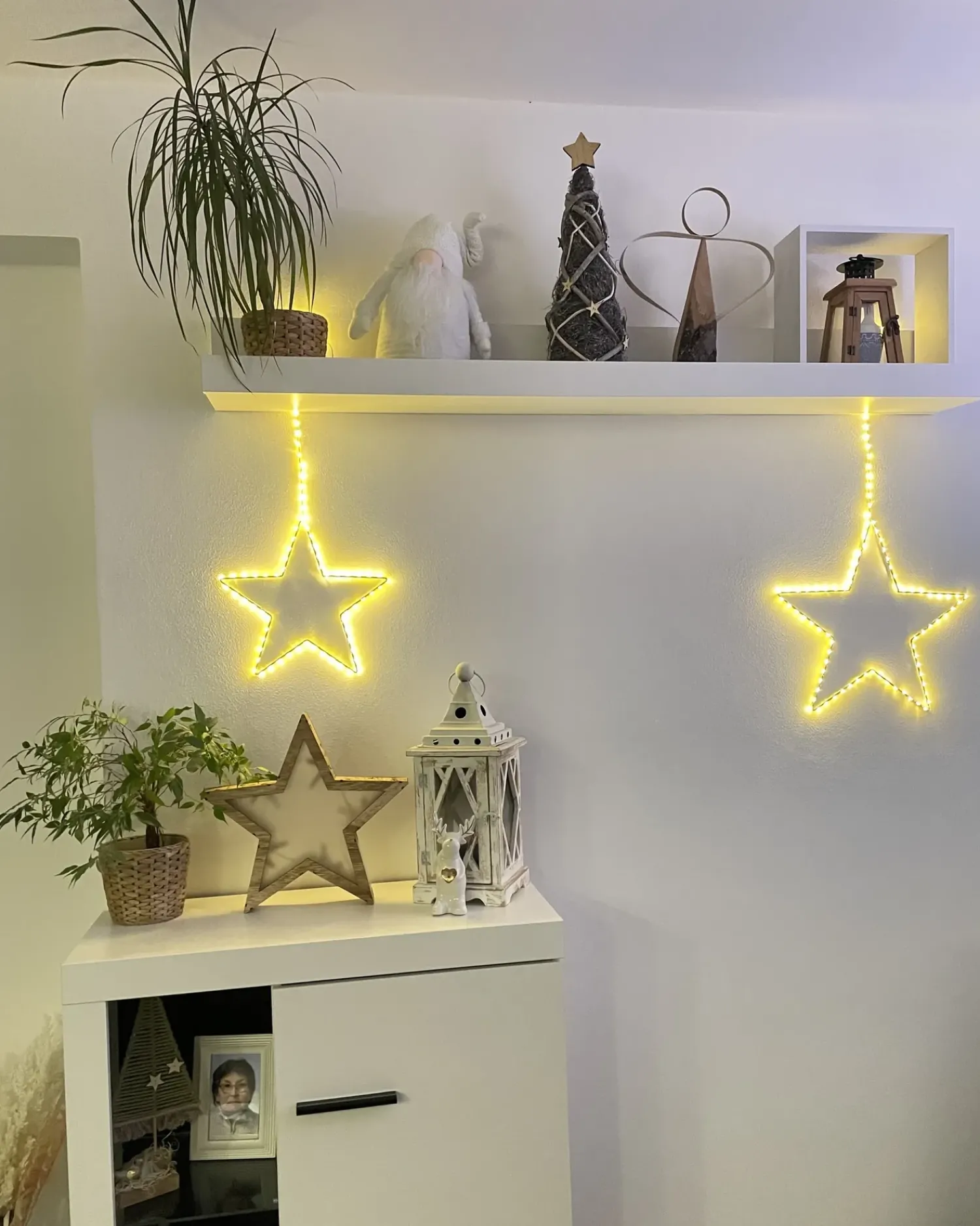 Discount Beliani Set di 3 decorazioni da appendere LED KUNNARI Stella 50/40/30 cm Argento