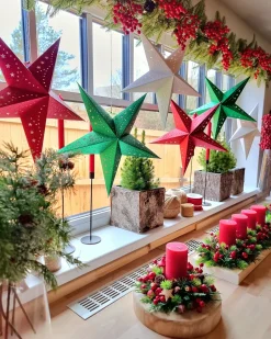 Outlet Beliani Set di 2 decorazioni da appendere LED MOTTI Stella smeraldo Verde