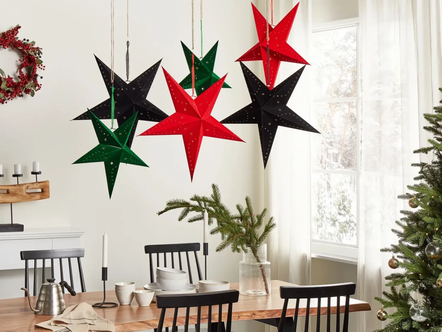 New Beliani Set di 2 decorazioni da appendere LED MOTTI Stella Rosso