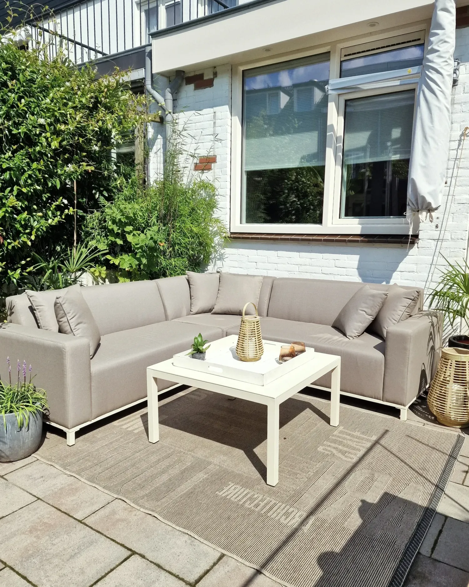 Discount Beliani Set di divani angolari da giardino 5 posti BELIZE Modulare Beige Bianco Beige