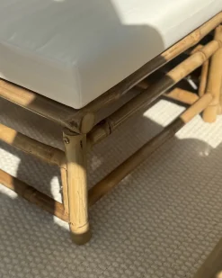 Beliani Set di divani angolari da giardino 4 posti CERRETO Lato Sinistro Bambù Bianco sporco Bianco Marrone