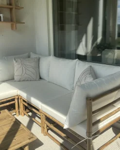 Beliani Set di divani angolari da giardino 4 posti CERRETO Lato Sinistro Bambù Bianco sporco Bianco Marrone