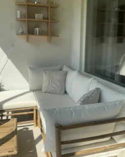Beliani Set di divani angolari da giardino 4 posti CERRETO Lato Sinistro Bambù Bianco sporco Bianco Marrone