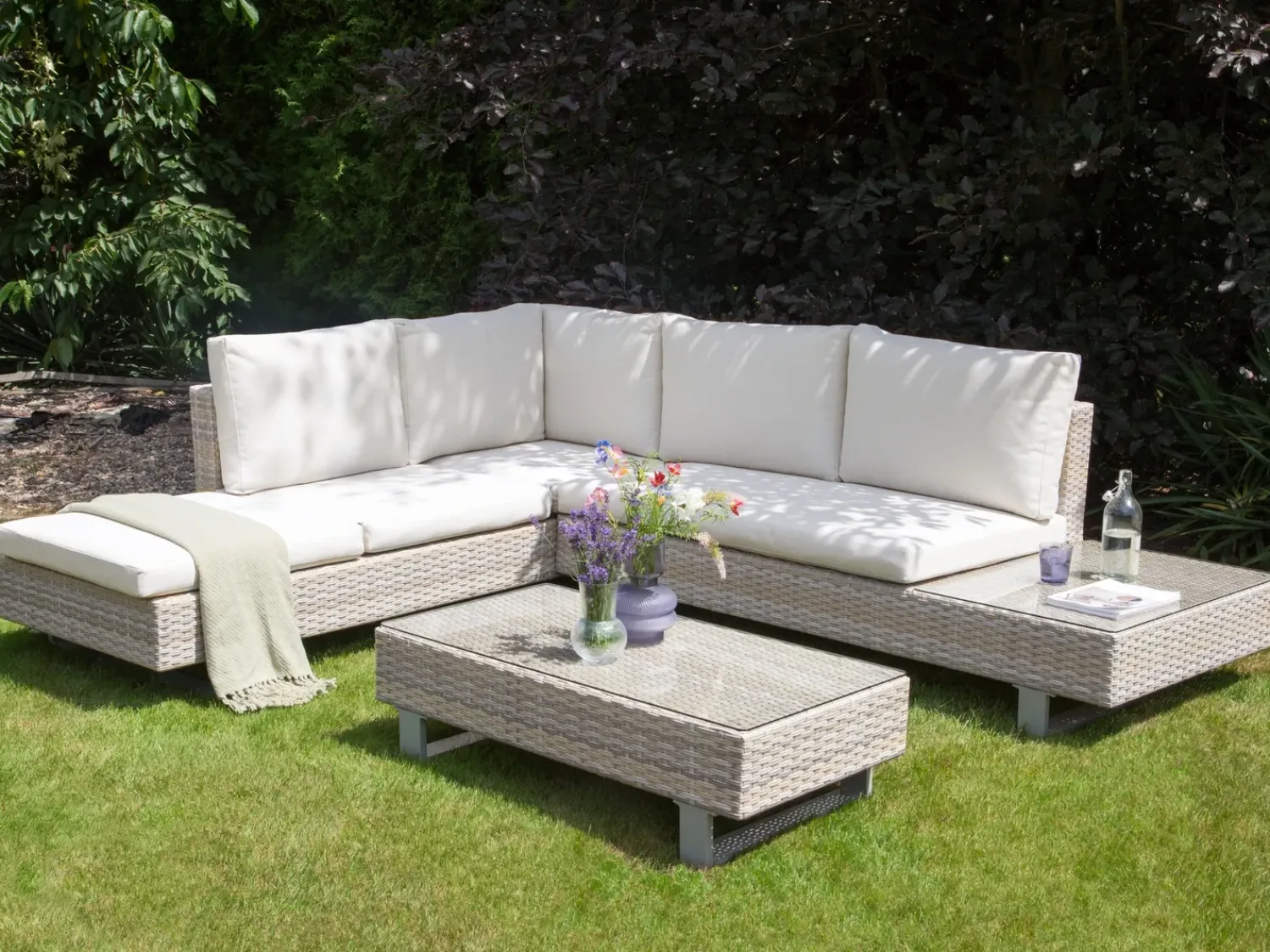 Online Beliani Set di divani angolari da giardino 5 posti LANCIANO Lato destro Rattan sintetico (PE) Bianco sporco Bianco Beige