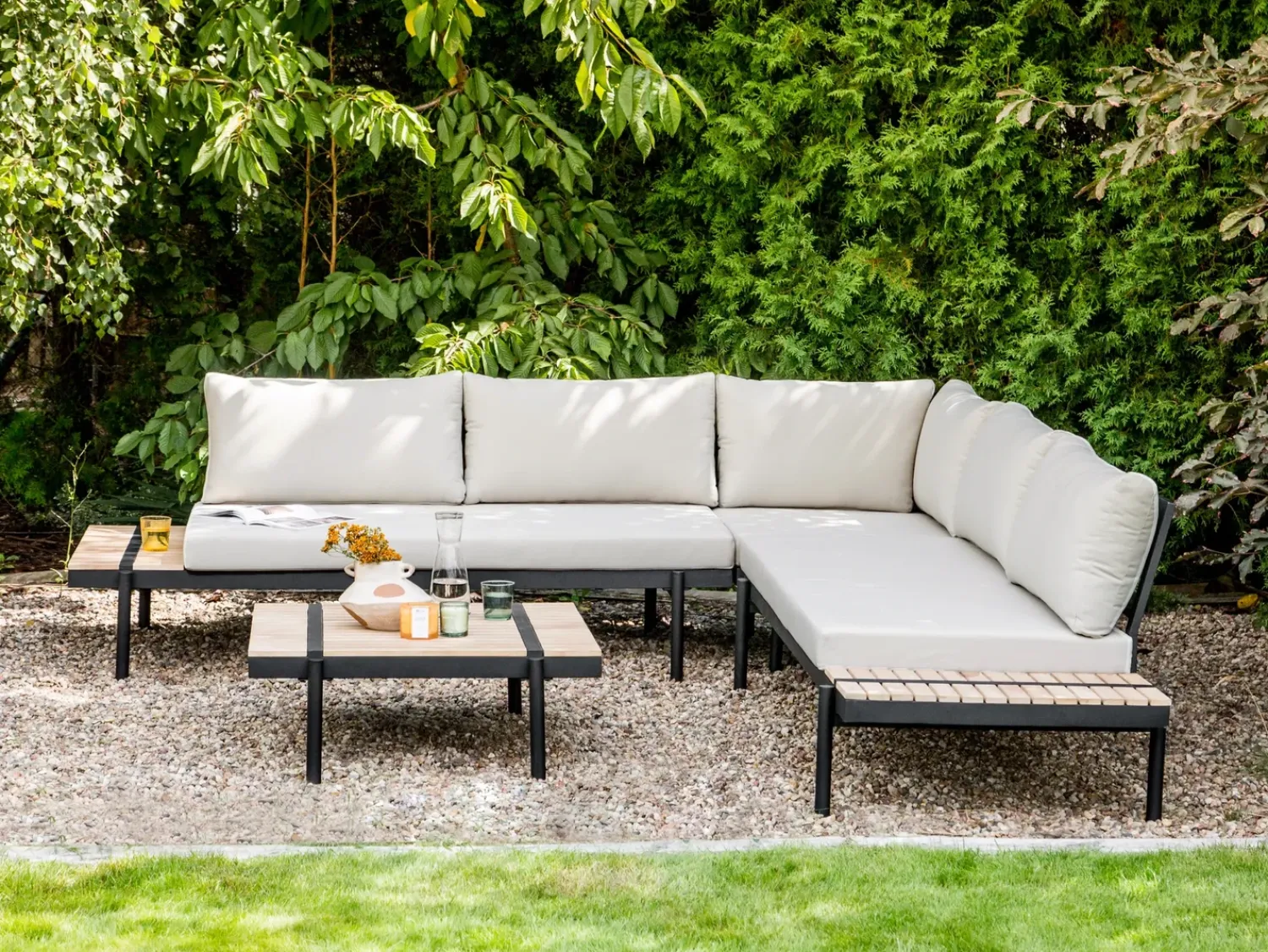 Online Beliani Set di divani angolari da giardino 5 posti BELLARIVA Legno d'eucalipto Bianco sporco Bianco Marrone Nero