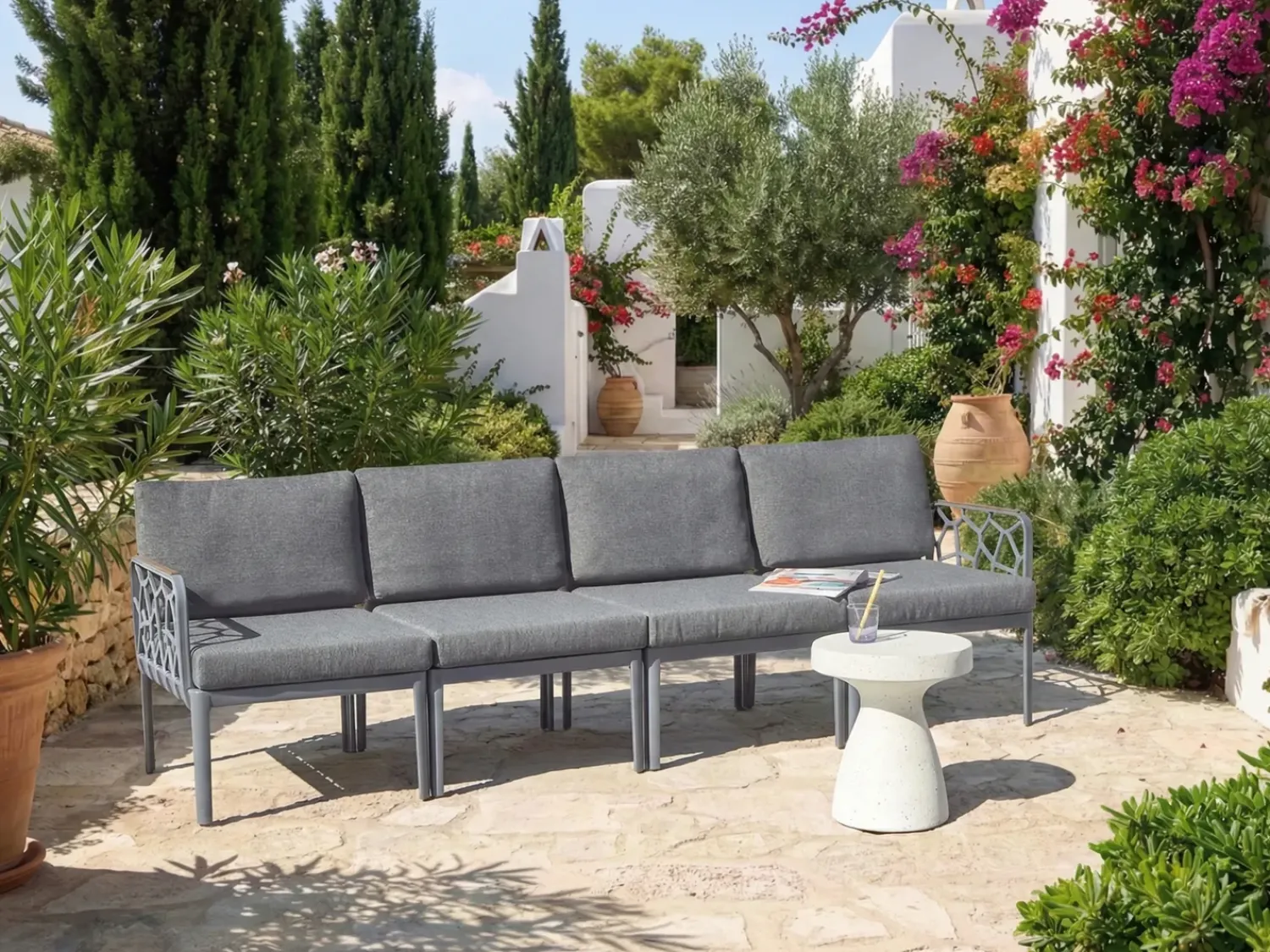 Hot Beliani Set di divani da giardino 4 posti ERICHE Grigio scuro Marrone Grigio