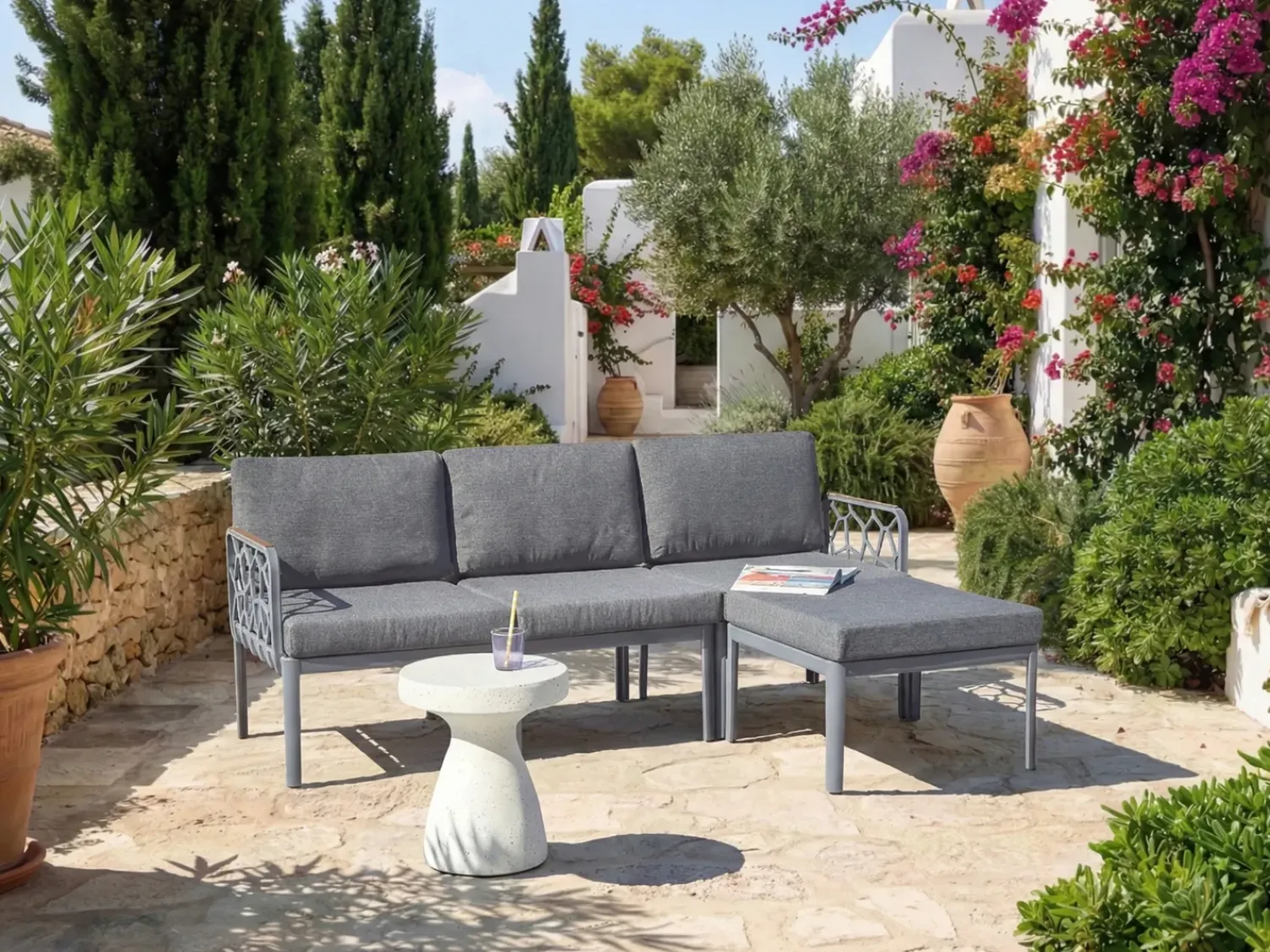 Hot Beliani Set di divani da giardino 4 posti ERICHE Grigio scuro Marrone Grigio