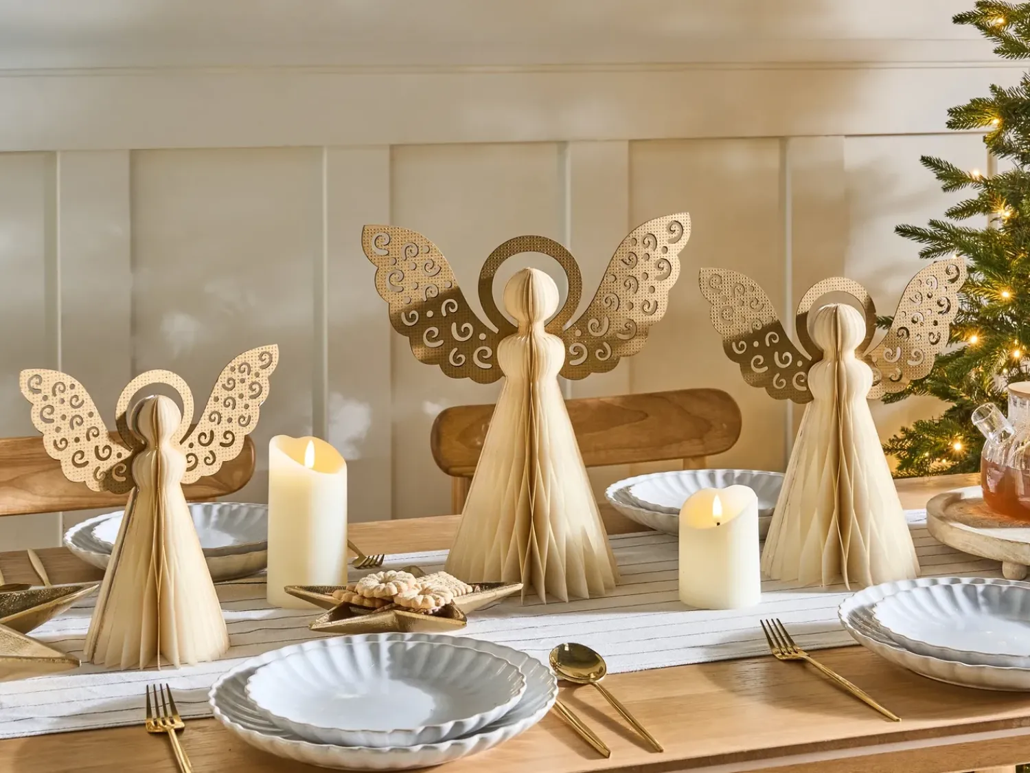 Beliani Set di 3 figure EIRA Angelo 24/28/33 cm Beige