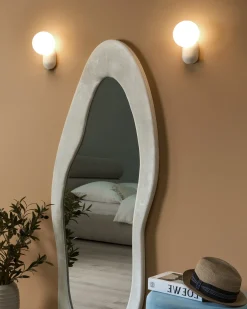 Online Beliani Set di 2 lampade da parete HELME Bianco