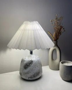 Outlet Beliani Set di 2 lampade da tavolo ZEYI Ceramica Bianco Bianco Grigio