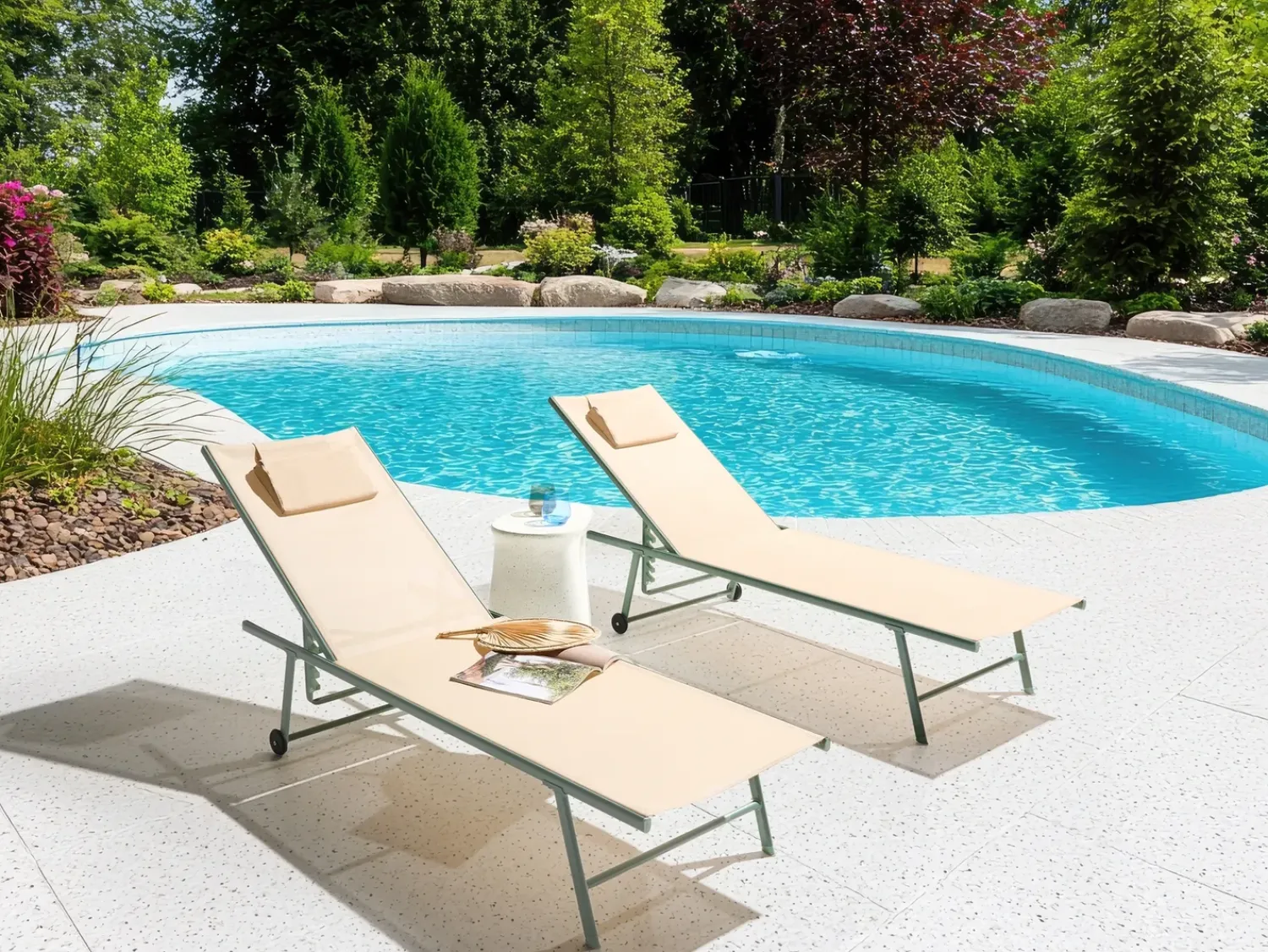 Hot Beliani Set di 2 Lettini Prendisole SORONI Metallo Beige Beige Verde