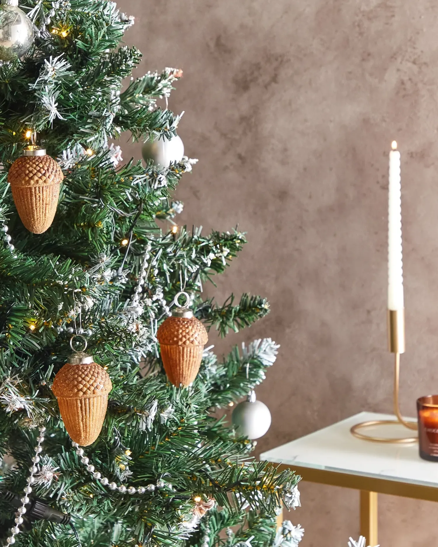 Best Beliani Set di 6 palline decorative AMBRE Vetro Oro Argento Oro