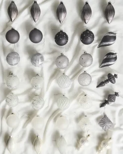 Hot Beliani Set di 35 palline decorative FROSTFALL Vetro Grigio Argento Bianco Grigio Nero