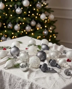 Hot Beliani Set di 35 palline decorative FROSTFALL Vetro Grigio Argento Bianco Grigio Nero
