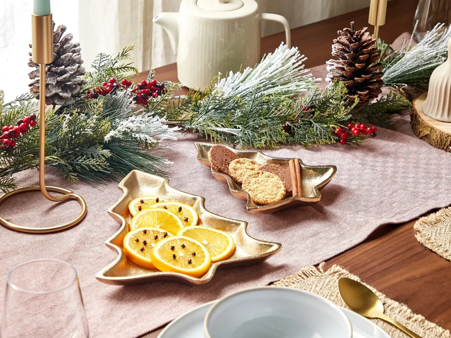 New Beliani Set di 2 piattini portaoggetti Albero di Natale DURIAN Metallo Oro
